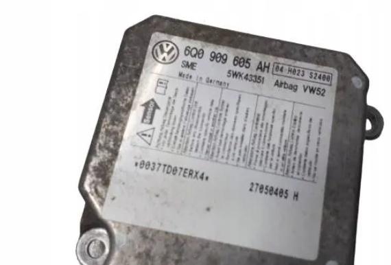 VW CADDY 2K III senzor airbag 6Q0909605AH EUR 05 R