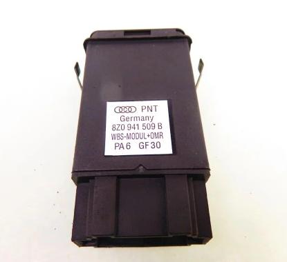 relé smeroviek AUDI A2 8Z0941509B