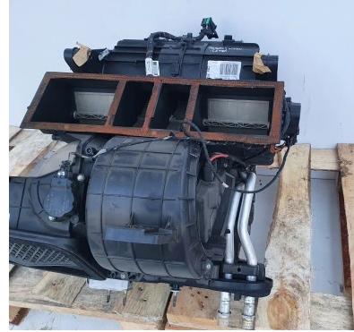 Peugeot 407 SW Výhrevné teleso, radiátor kúrenia ventilátor  9655477880