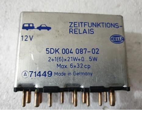 relé ťažného oka Mercedes-Benz 5DK004087-02