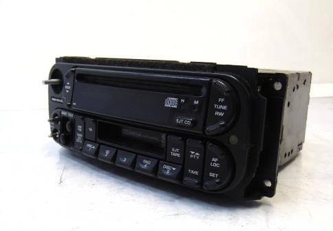 RADIO  CHRYSLER CRUISER P56038585A