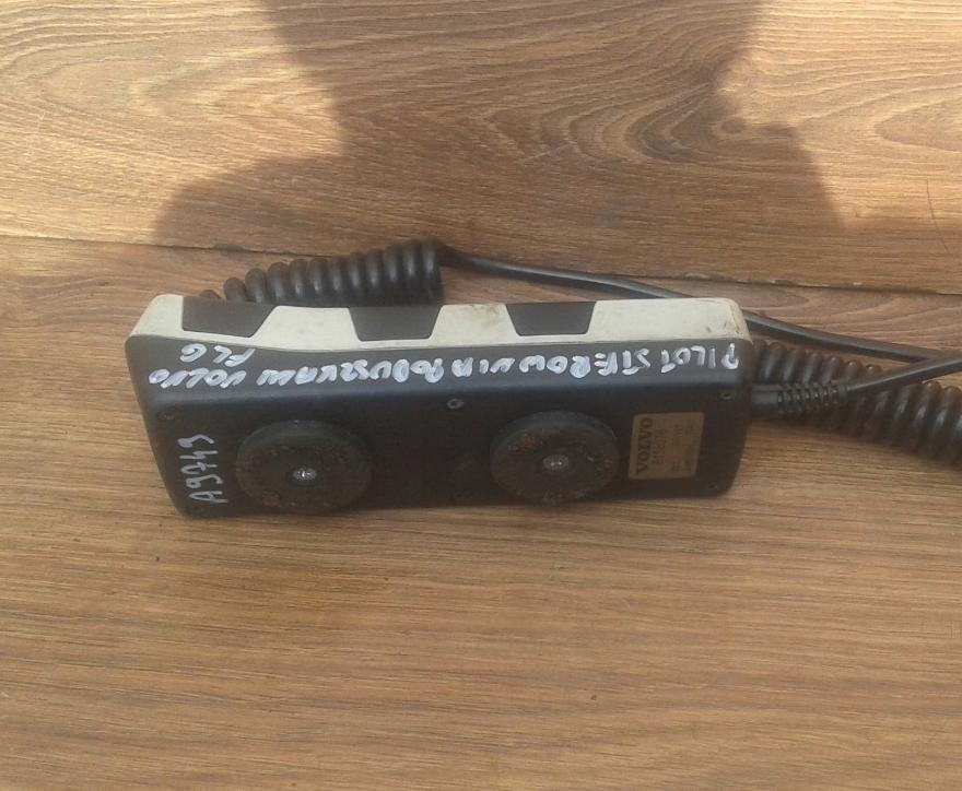 DÁLKOVÝ: ovládania - VOLVO  FL 6