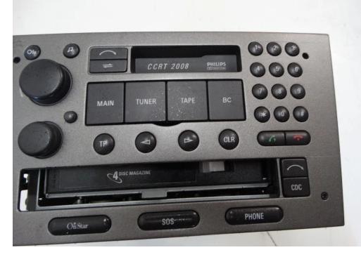 RADIO SIEMENS VDO OPEL VECTRA C 330886636 ulomene spodne dvierka vid foto