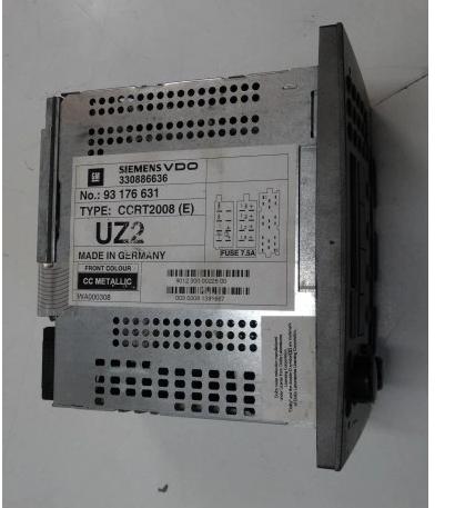 RADIO SIEMENS VDO OPEL VECTRA C 330886636 ulomene spodne dvierka vid foto