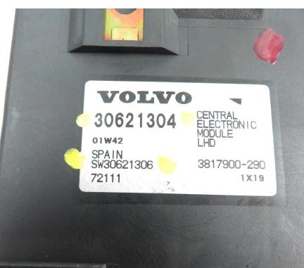 BSI VOLVO V40 I 1.9 DI 30621304