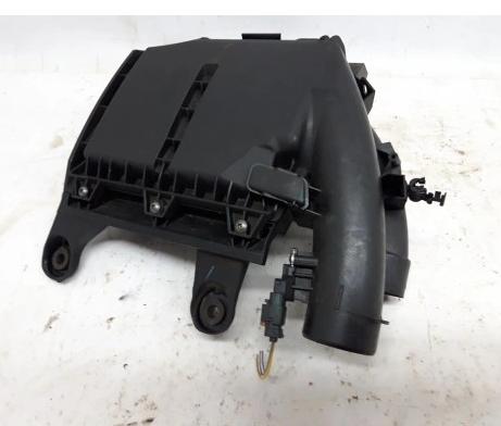 PEUGEOT 208 1.6 B e: hdi Obal filtra vzduchu 9806561080