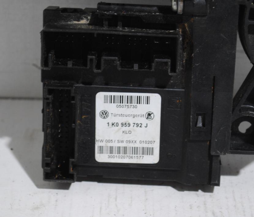 motor okna levý přední část SKODA OCTAVIA 1K0959792J: