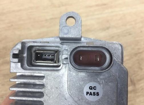 modul Xenon Škoda Octavia 2 II 1Z  831-10009-044