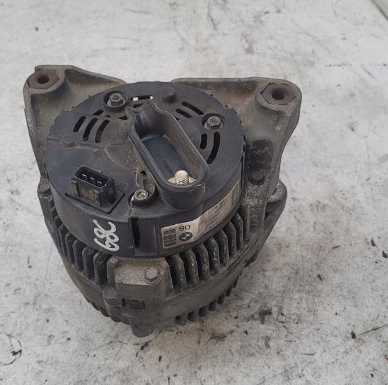 Alternátor BMW E46 1.8 1.9 benzín 7509101