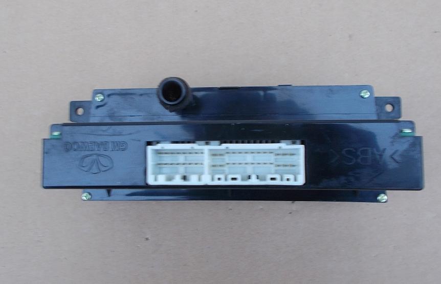 Panel klimatizácie Opel Antara 96983845