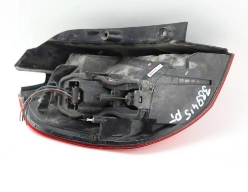 Svetlo pravy zad RENAULT SCENIC II LIFT   8200474327--A