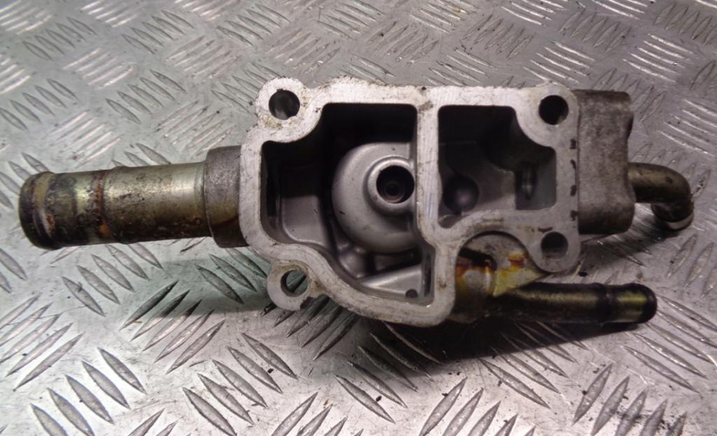 Obal termostatu NISSAN ALMERA TINO 1.8  130499F600