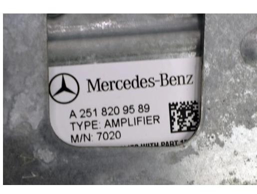 MERCEDES ML W164 Zosilňovač HARMAN A2518209589