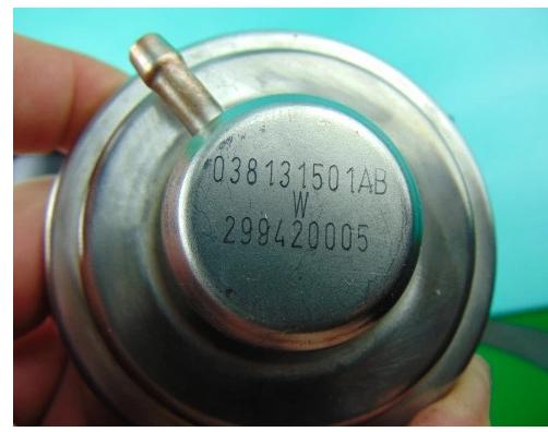 Volkswagen OE  ventil egr 038131501AB