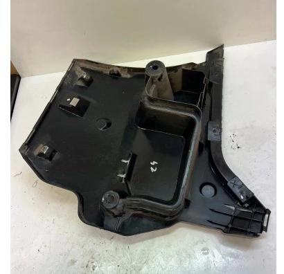 Úchyt nárazníka pravy zad BMW F11: 51127207112