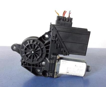 POLO IV Motorček okna zad ľavy 6Q0959811A