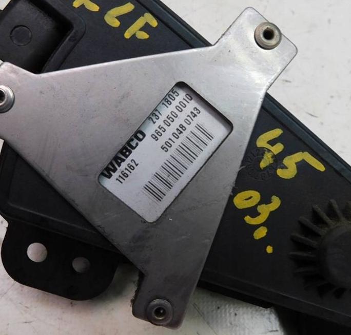 DAF LF 45.180 2003r pedal Potenciometer plynového pedálu 5010480743 9650500010