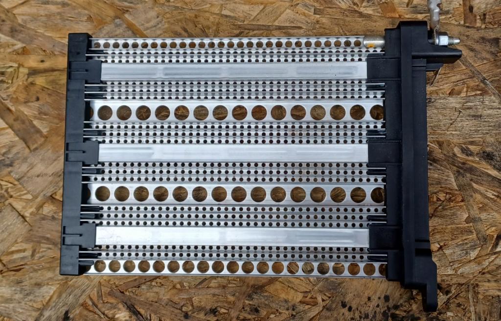Výhrevné teleso, radiátor kúrenia elektrická