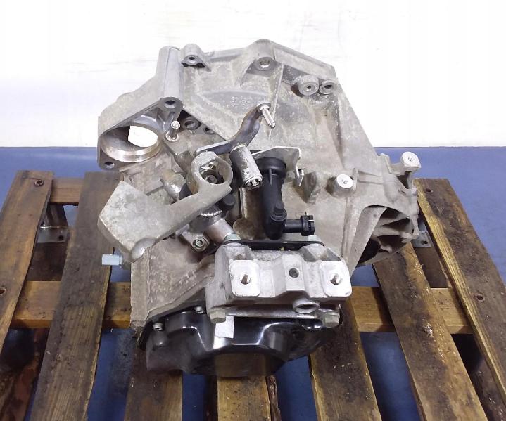 VW GOLF V 1.4 75 HP Prevodovka - MANUALNA FXQ