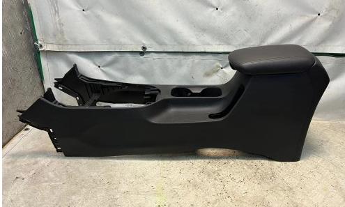 HYUNDAI I30 III  Tunel středový loketní opěrka