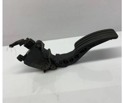 Potenciometer pedal plynového pedálu RENAULT 180020022 R