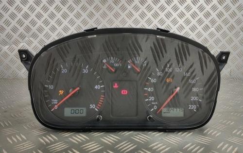 7D0920800B přistrojová deska  VW TRANSPORTER T4 2,5TDI