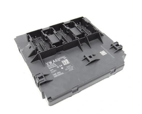 modul komfortu BCM  VW SCIROCCO GOLF VI 5K0937086C