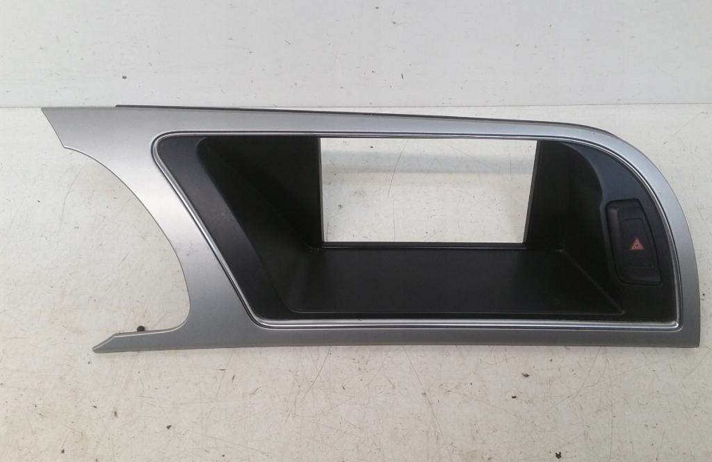Rám: displej: - počítadlo:  Audi A5 8T1857186H
