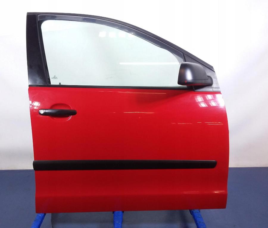 VW POLO IV 5D Dvere predný pravé P3G: