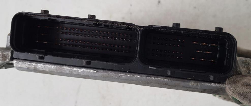 Počítač: riadiaca jednotka Motor: Bosch 0 281 010 931