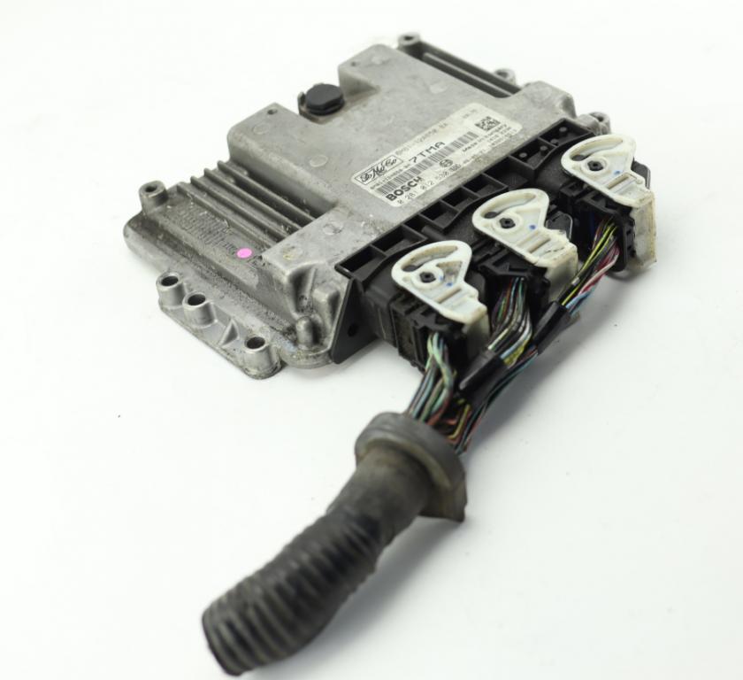 riadiaca jednotka MAZDA 3 I 1.6 D 6M61-12A650-BA 0281012530