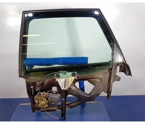 AUDI A3 8L 5D Mechanizmus okna zad ľavy 8L4839753