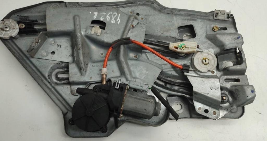 Mechanizmus okna zad ľavy PEUGEOT 206 CC