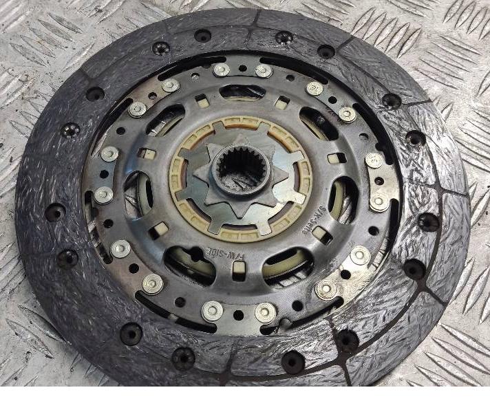 komplet Spojková sada (bez ložiska) FORD MONDEO MK3 2.0 TDDI