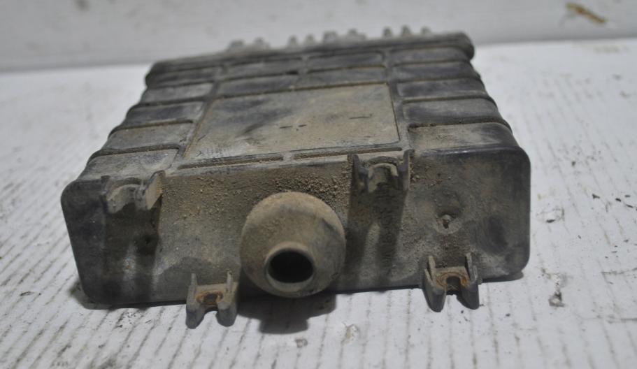 riadiaca jednotka Motor VW T4 2.5 074906021