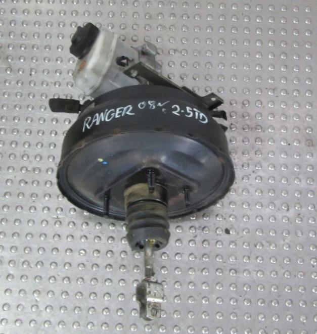 Ford Ranger II BT50 2.5D: 08 Pumpa brzdová Posilovač