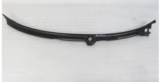 Torpédo, plast pod čelné okno AUDI A4 8E1819403