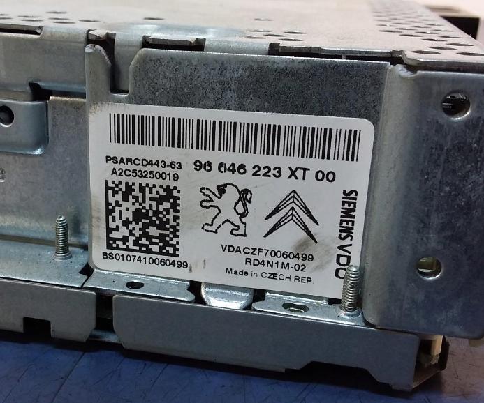 CITROEN C4 PICASSO I RADIO CD 96646223XT kód nemáme