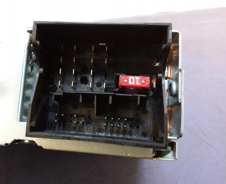 CITROEN C4 PICASSO I RADIO CD 96646223XT kód nemáme
