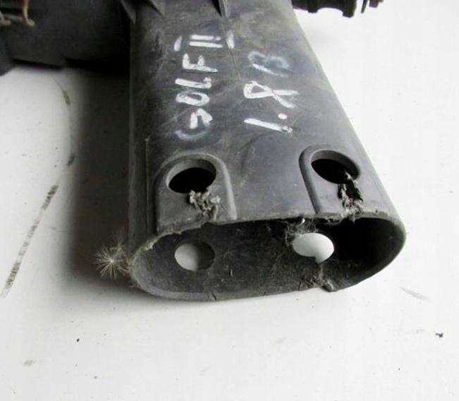 Obal filtra vzduchu VW GOLF II 1.6 1.8B 83-92 027129607D