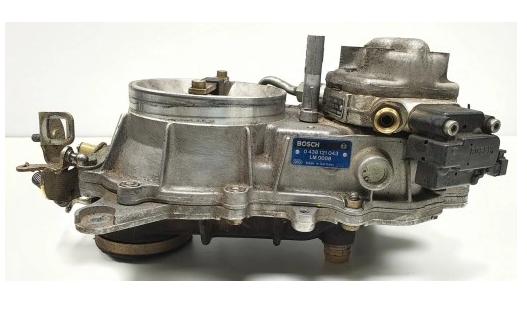 Vstrek Rozdeľovač paliva MERCEDES W201 0438121043