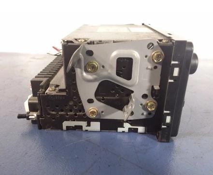 TOYOTA AVENSIS RADIO 86120-44080 - kód nemáme-
