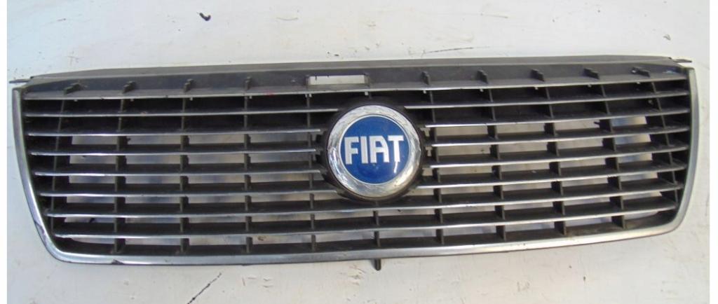 Mriežka maska FIAT CROMA II 2  735397230