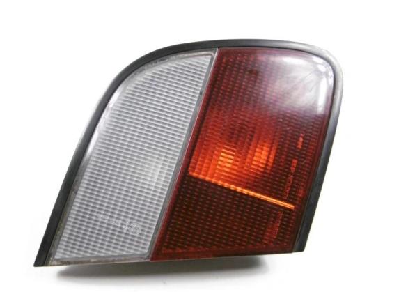NISSAN ALMERA N15 95-98 Svetlo zad ľavá strana - dverí