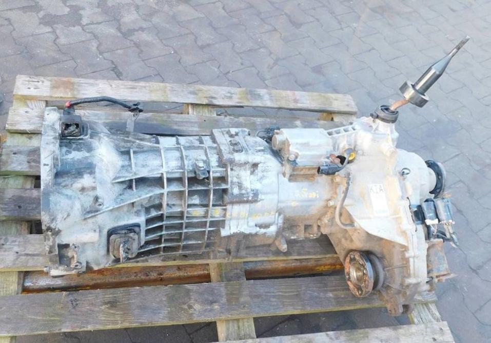 KIA SORENTO: I 2.5CRDI 170HP 09r převodovka - Reduktor 47300-49100  4x4