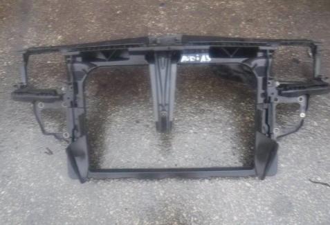 Držiak predný AUDI A3 8L 1.6 8V