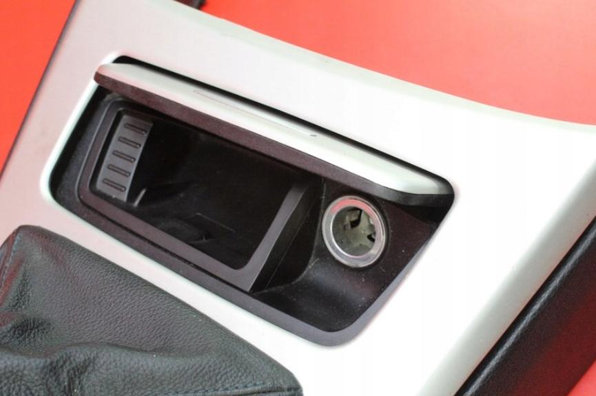 Tunel stredový Lakťová opierka EU BMW E90 E91 08R