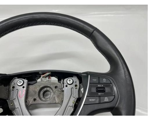 HYUNDAI i20 II volant kůže 56100-C8240