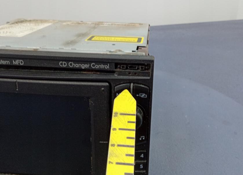 VW SHARAN I LIFT RADIO mavigace MFD 3B0035191D  -- KOD NEMAME --
