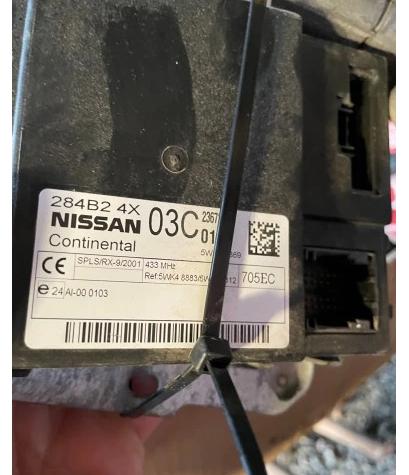 Navara D40  Riadiaca jednotka Modul 